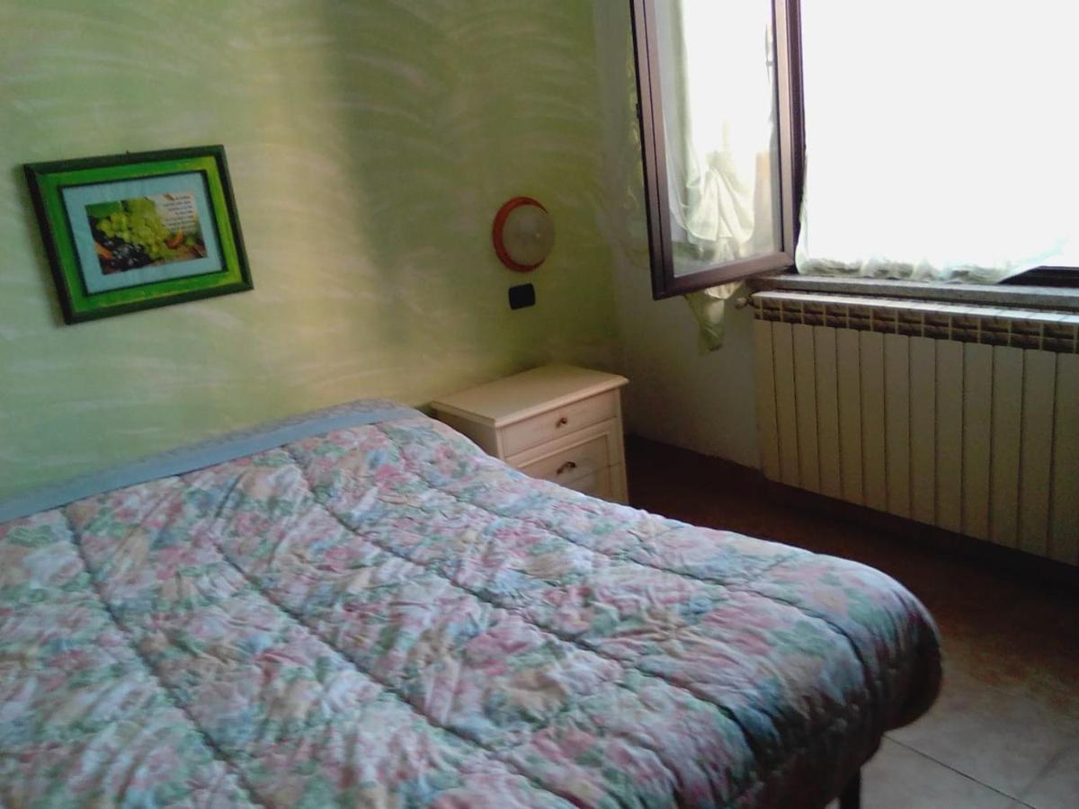 L'Impossibile Apartment Appiano Gentile Bagian luar foto